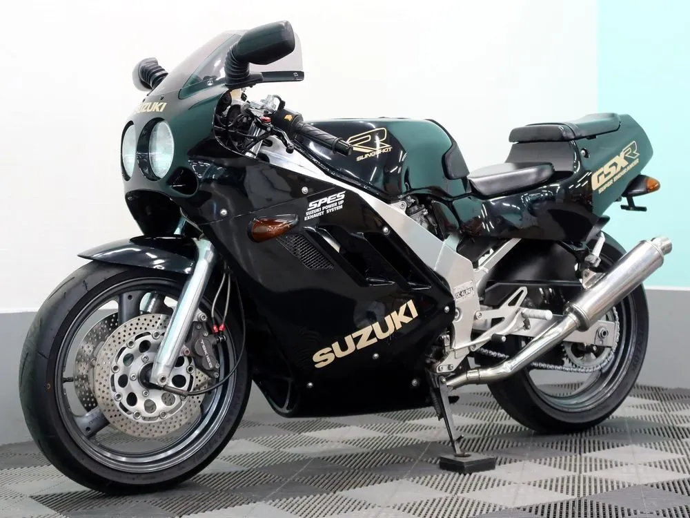 Suzuki GSX-R400 из Японии, фото 7