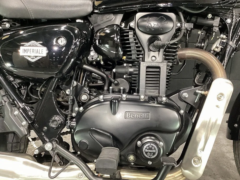 Benelli Imperiale 400 из Японии, фото 2