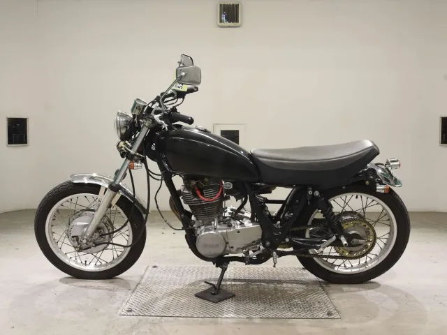 Yamaha SR400 из Японии, фото 2
