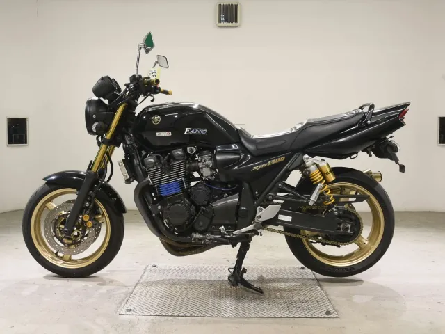 Yamaha XJR1300 из Японии, фото 2
