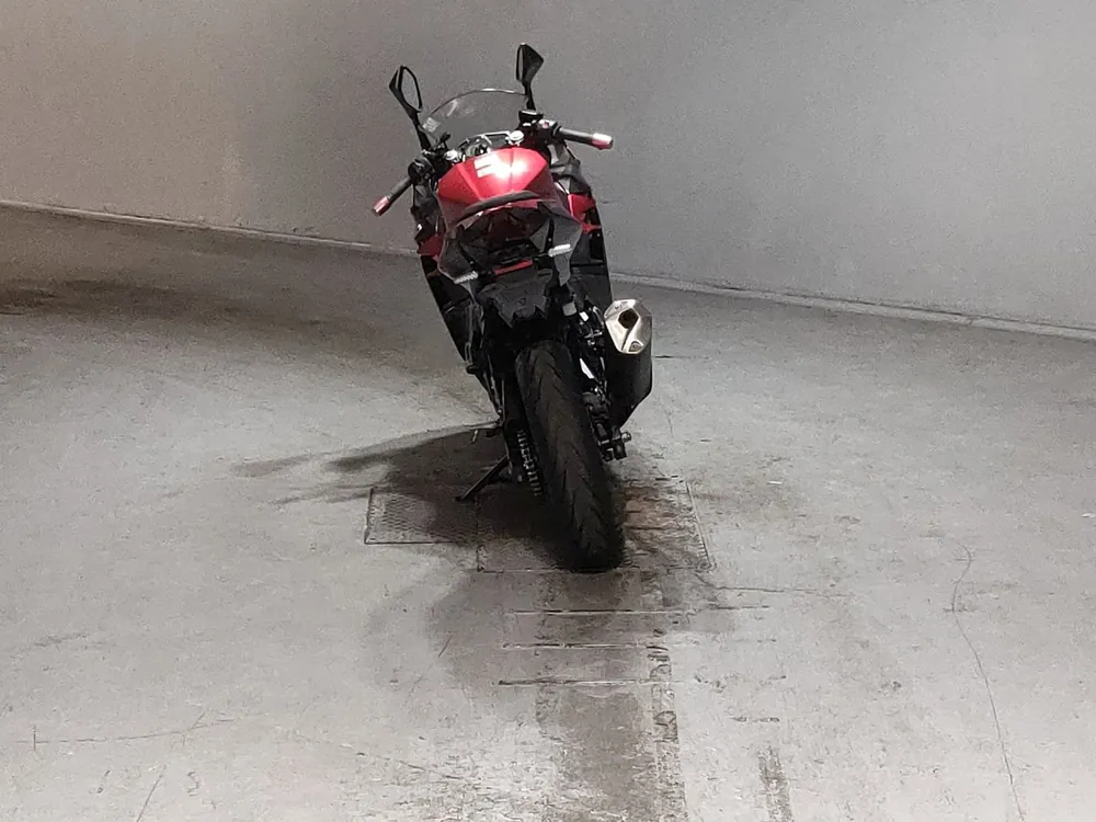 Kawasaki Ninja 400 из Японии, фото 4