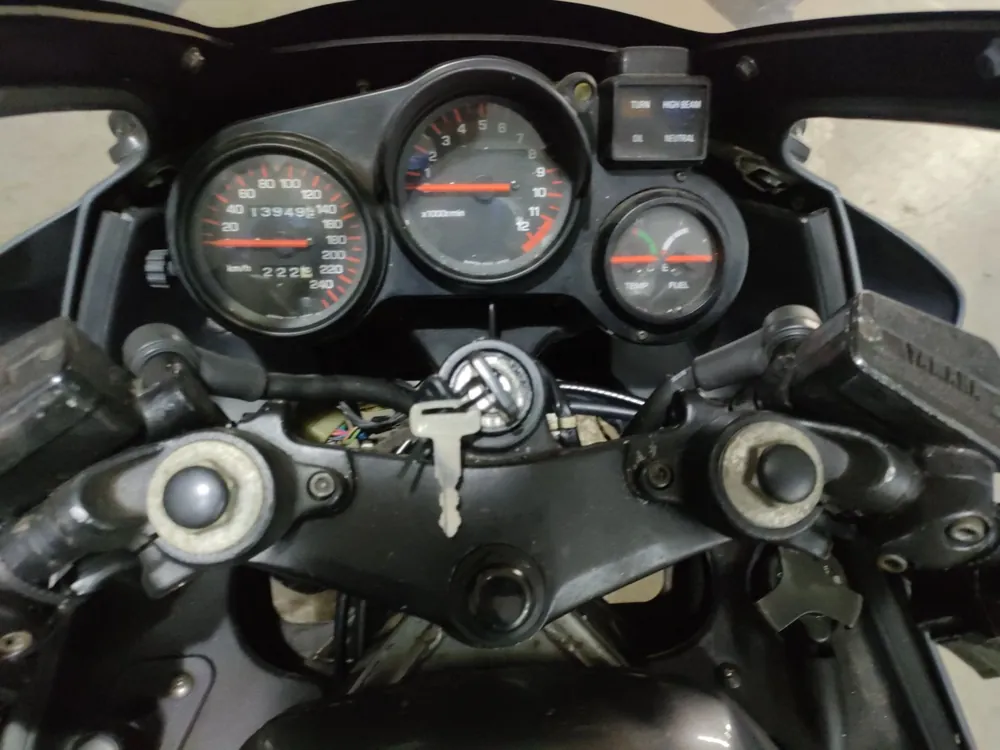 Yamaha FZ750 из Японии, фото 5
