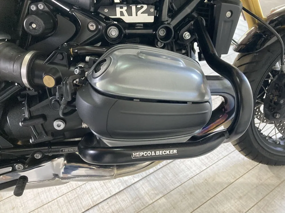 BMW R12nineT из Японии, фото 9