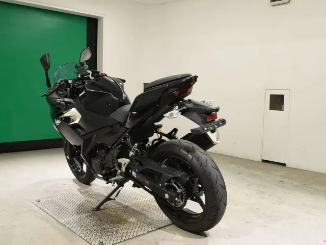 Kawasaki Ninja 400-2 из Японии, фото 6