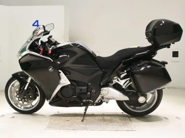 Honda VFR1200F из Японии, фото 2
