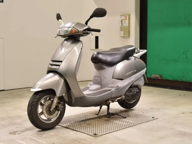 Honda Lead 100 из Японии, фото 4
