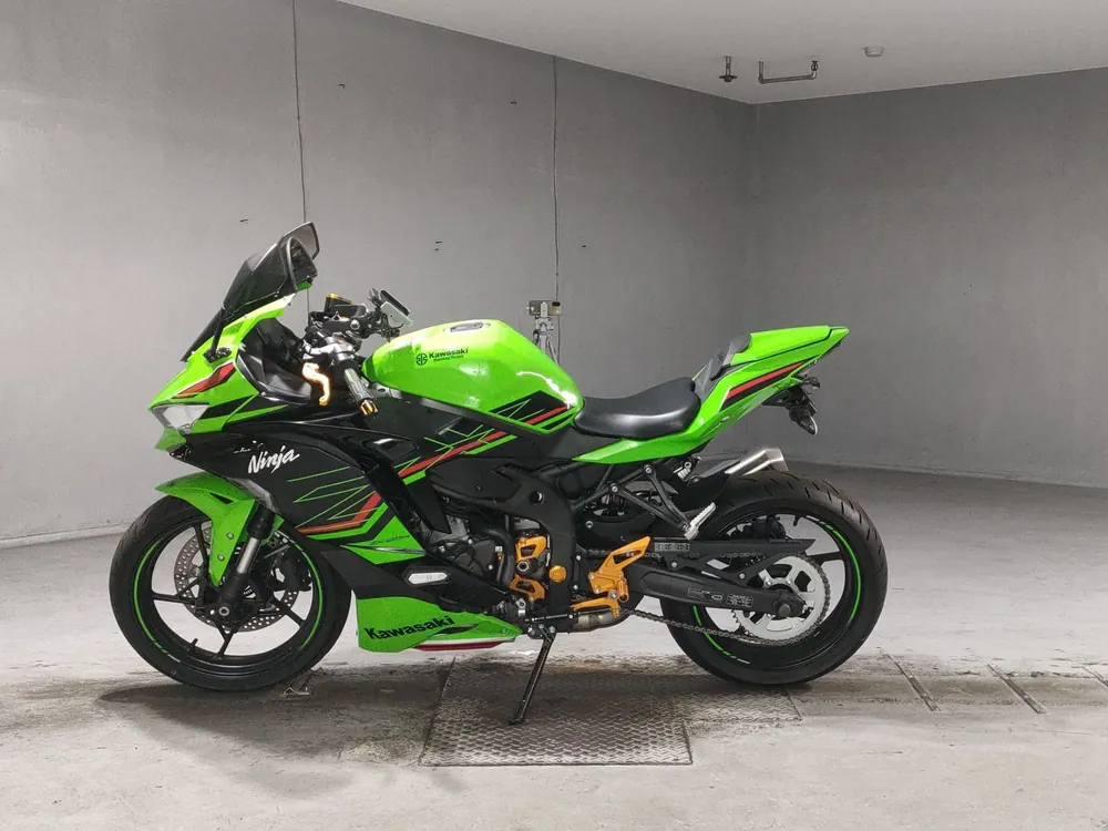 Kawasaki ZX-25R из Японии, фото 2