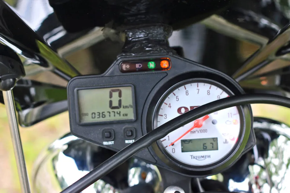 Triumph Speed Triple 955i из Японии, фото 7