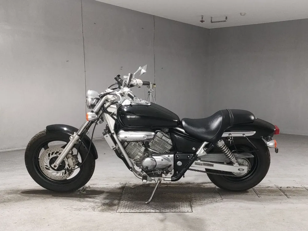 Honda V-Twin Magna 250 из Японии, фото 2