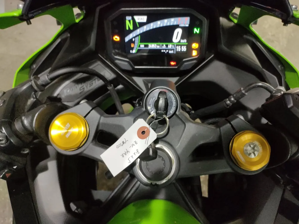 Kawasaki ZX-4R SE из Японии, фото 5