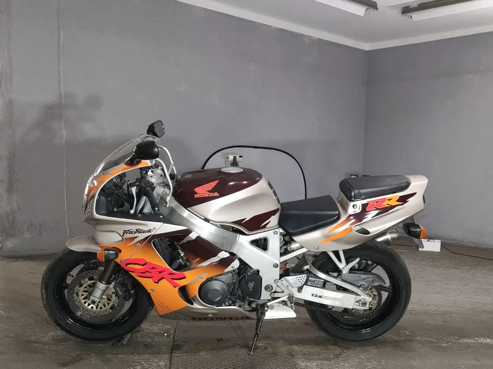 Honda CBR900RR из Японии, фото 2