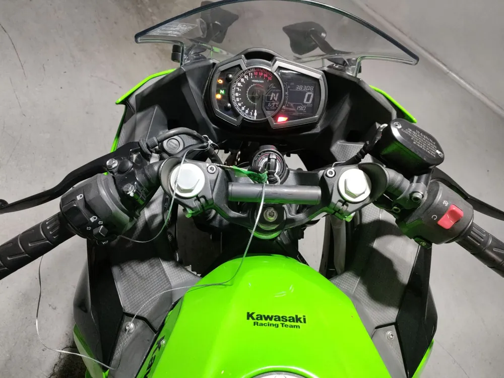 Kawasaki Ninja 400 из Японии, фото 5