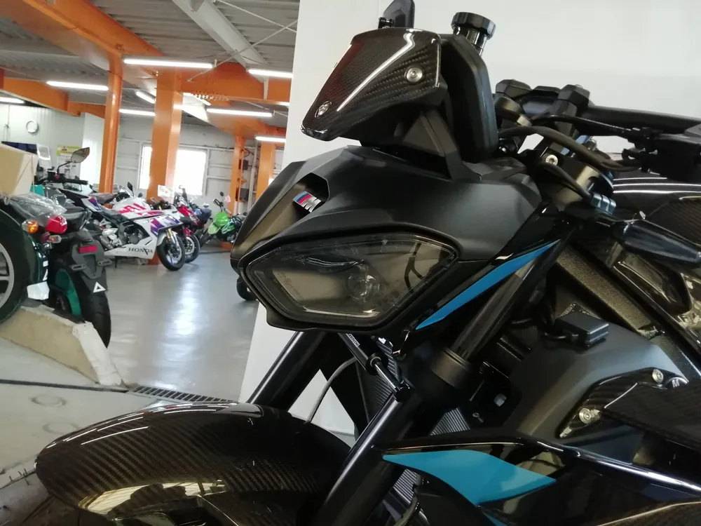 BMW Bmw M1000R из Японии, фото 2