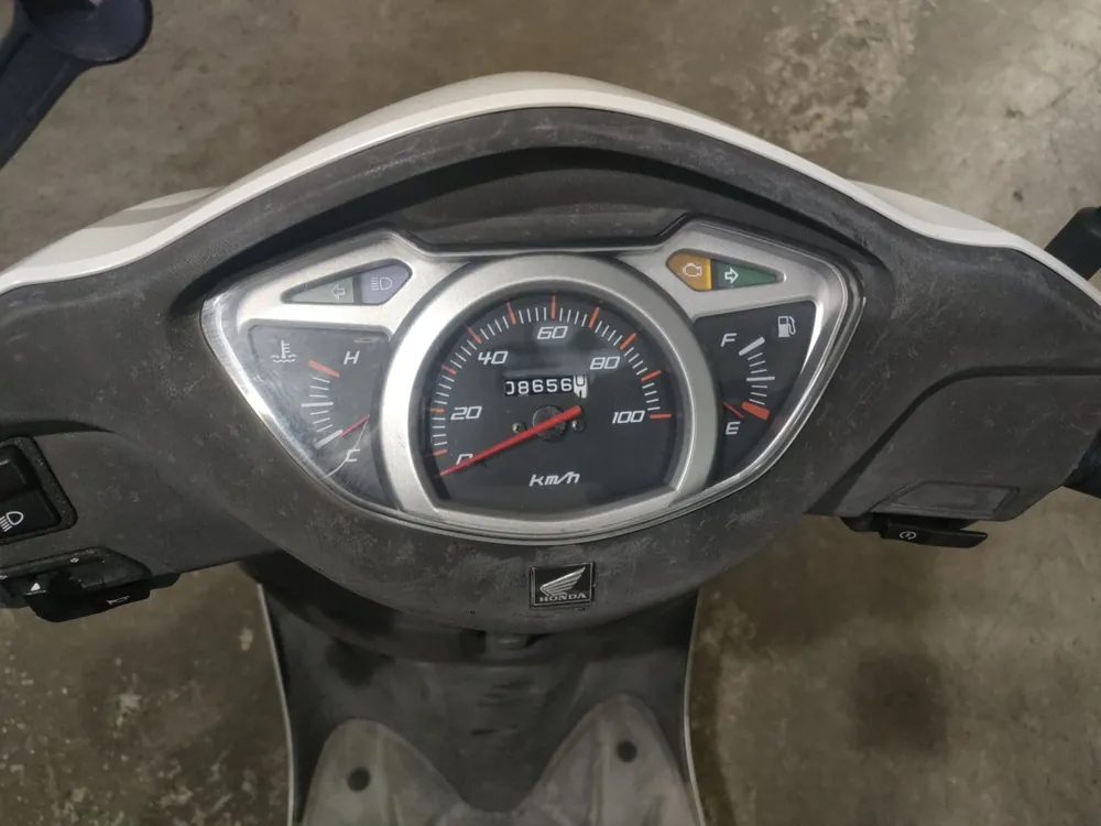 Honda Lead 110 из Японии, фото 5