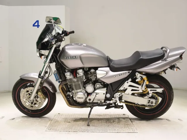 Yamaha XJR1300 из Японии, фото 2
