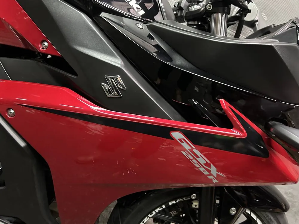 Suzuki GSX250R ABS из Японии, фото 5