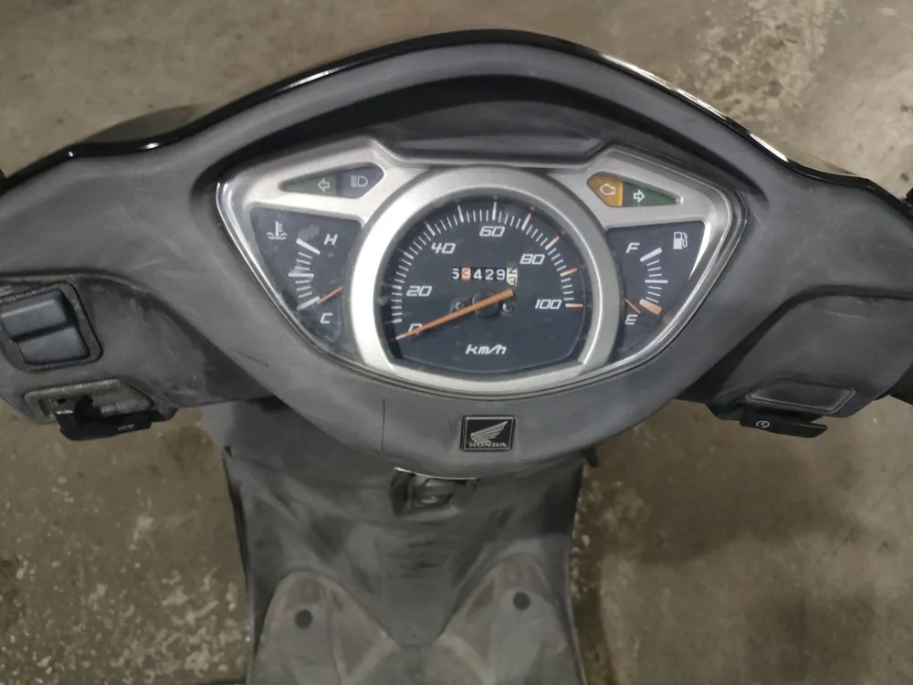 Honda Lead 110 из Японии, фото 5