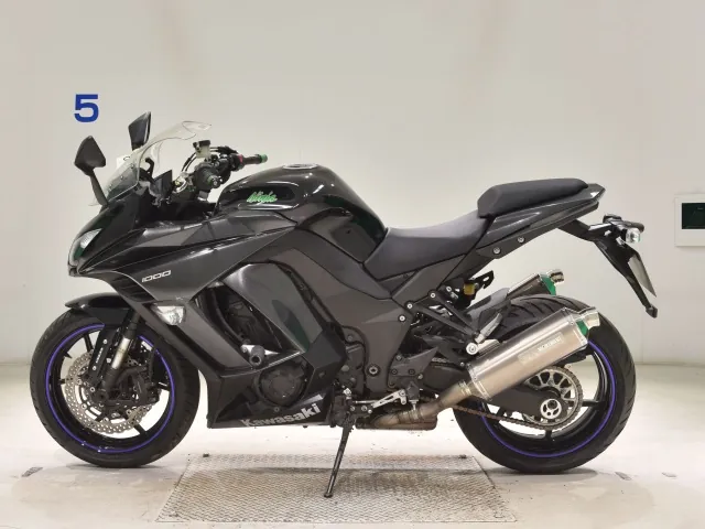 Kawasaki Ninja 1000 из Японии, фото 2