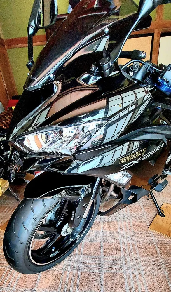 Kawasaki Ninja ZX-25R из Японии, фото 3
