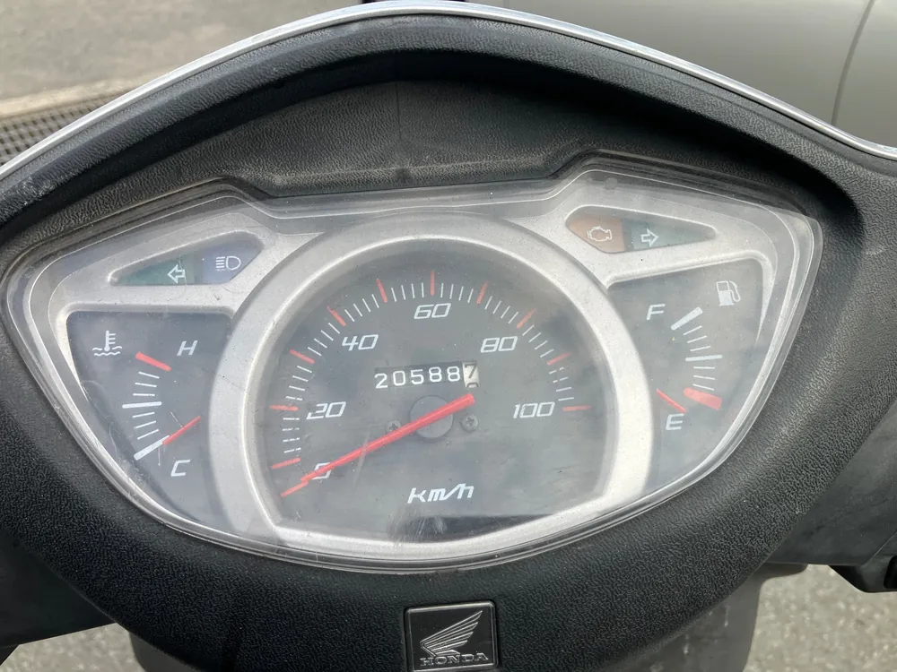 Honda Lead 110 из Японии, фото 3