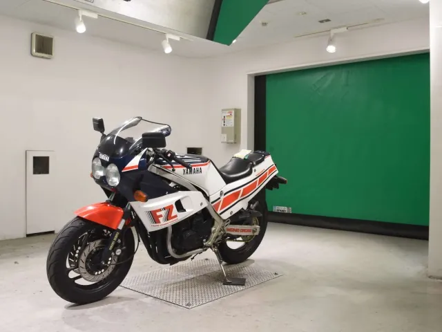 Yamaha FZ400 из Японии, фото 4