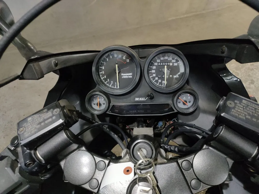 Kawasaki GPZ900R Ninja из Японии, фото 5