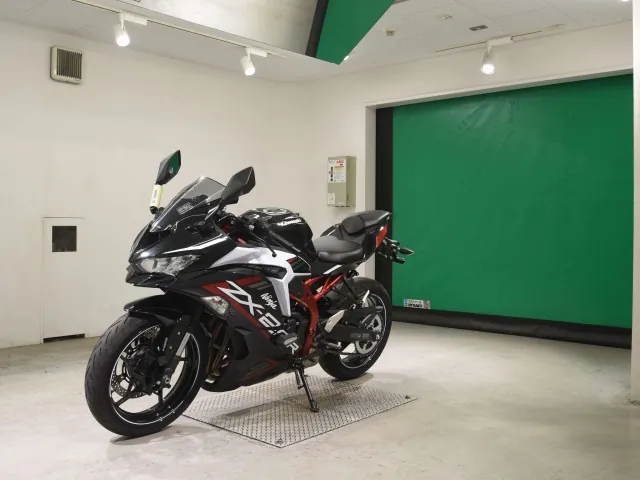 Kawasaki Ninja ZX-25R из Японии, фото 4