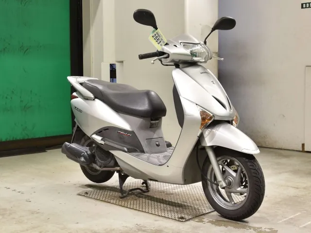 Honda Lead 110 из Японии, фото 3