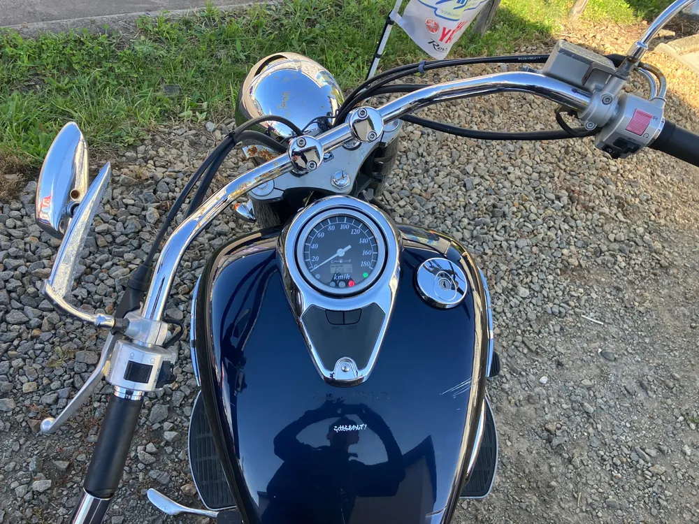 Suzuki Intruder 400 Classic из Японии, фото 3