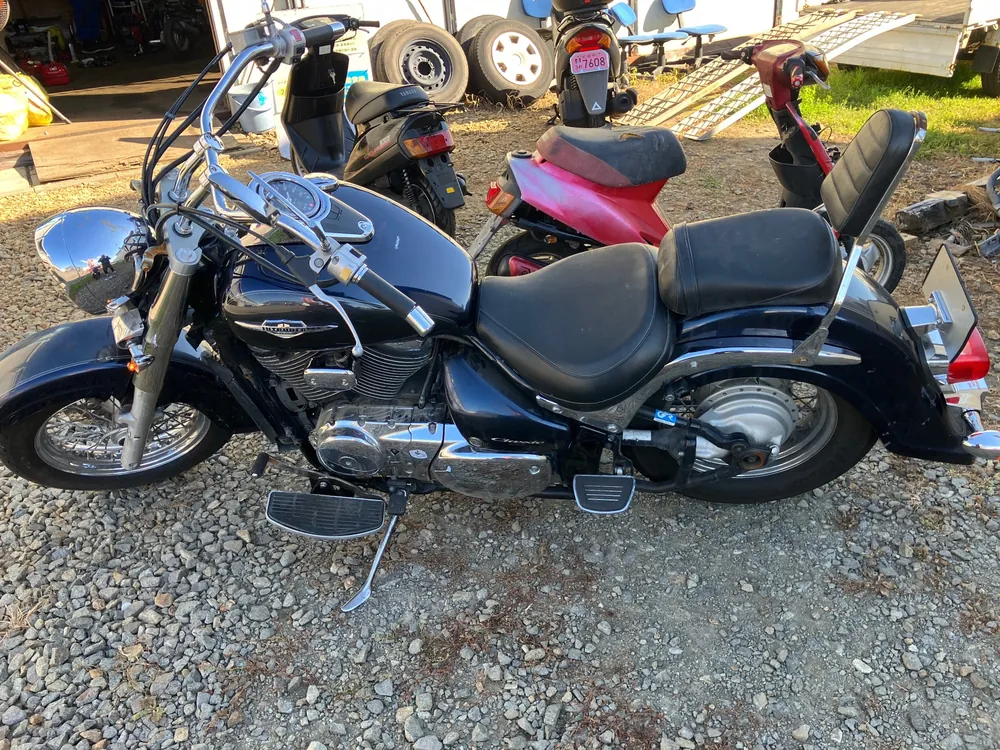 Suzuki Intruder 400 Classic из Японии, фото 4