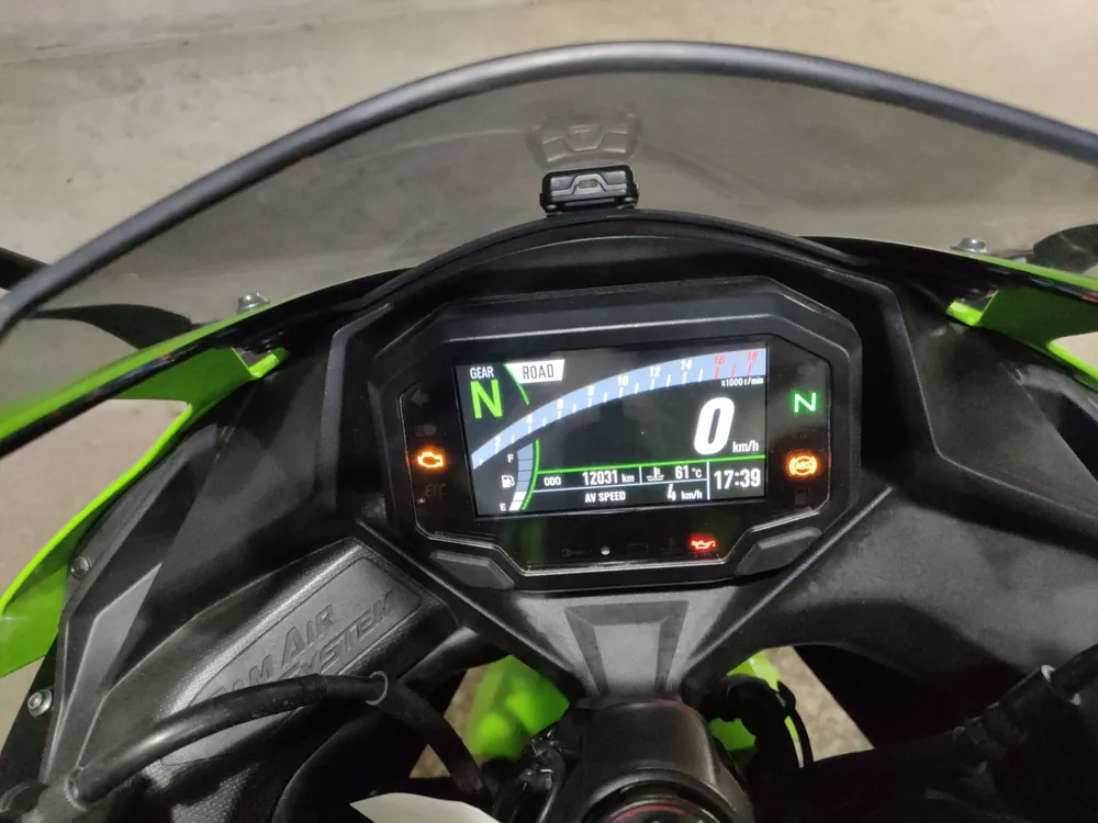 Kawasaki ZX-4R SE из Японии, фото 5