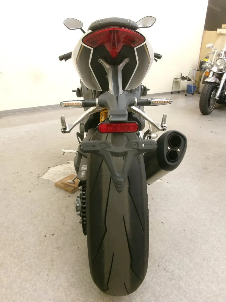 Triumph Speed Triple 1200 RR из Японии, фото 9
