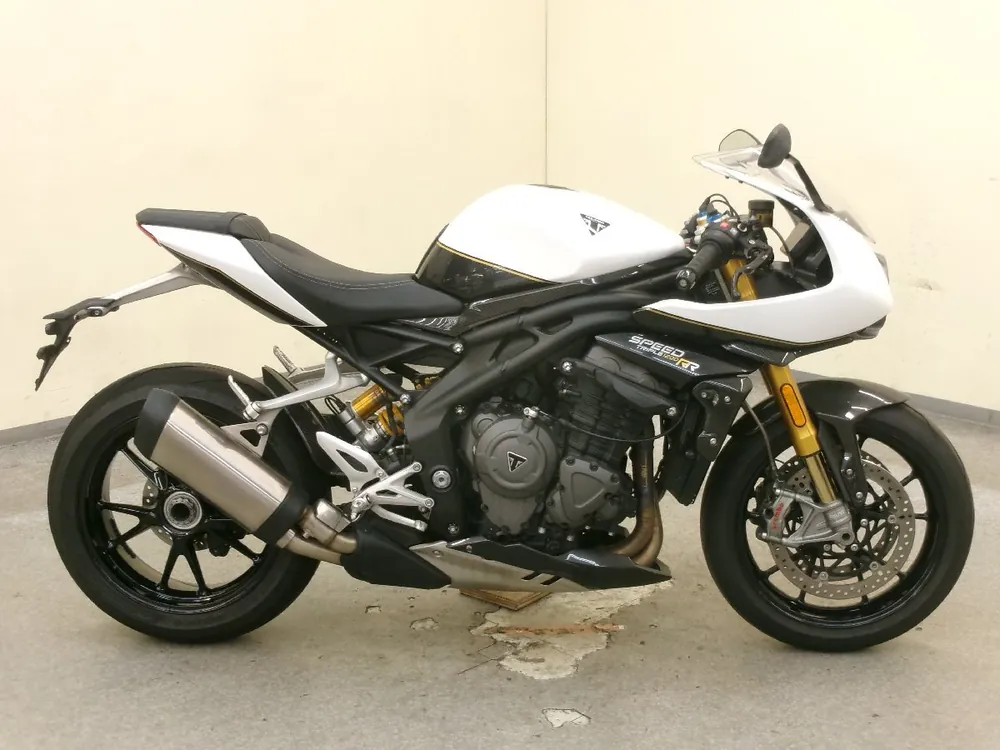 Triumph Speed Triple 1200 RR из Японии, фото 5