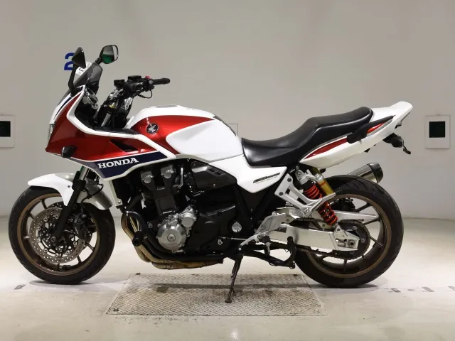 Honda CB1300 из Японии, фото 2