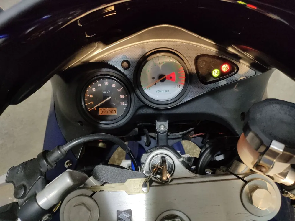 Suzuki SV400 из Японии, фото 5