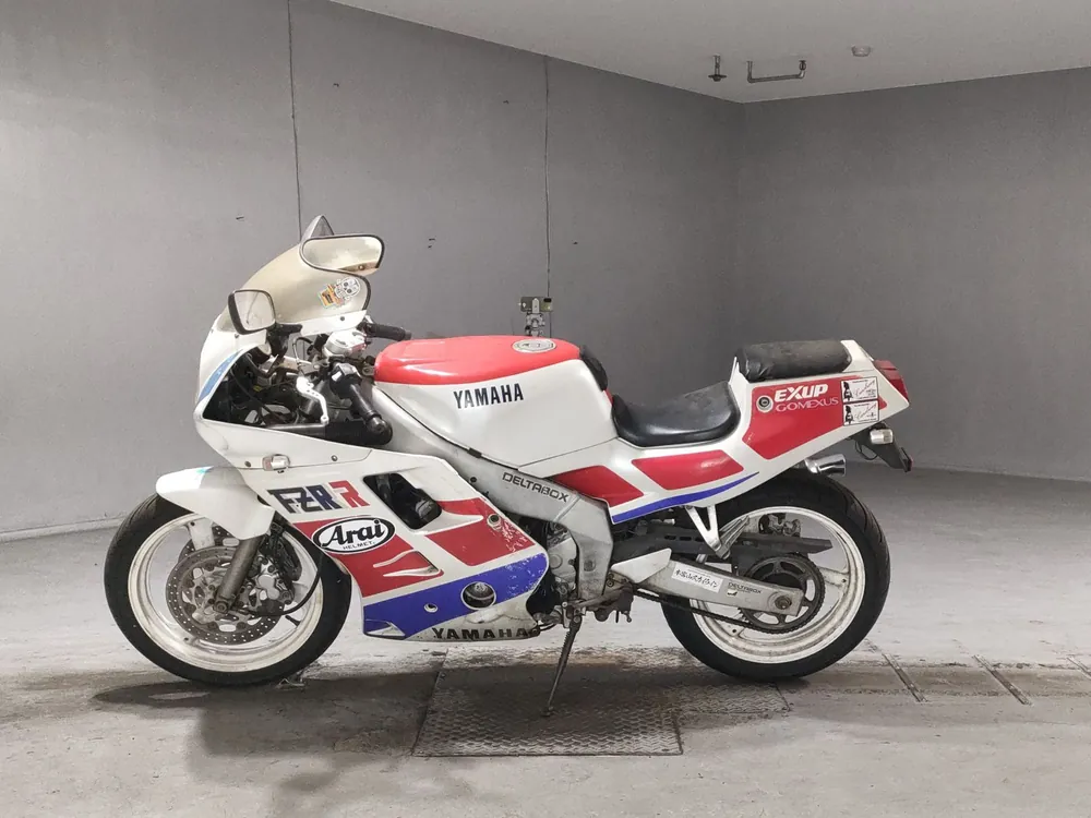 Yamaha FZR250R из Японии, фото 2