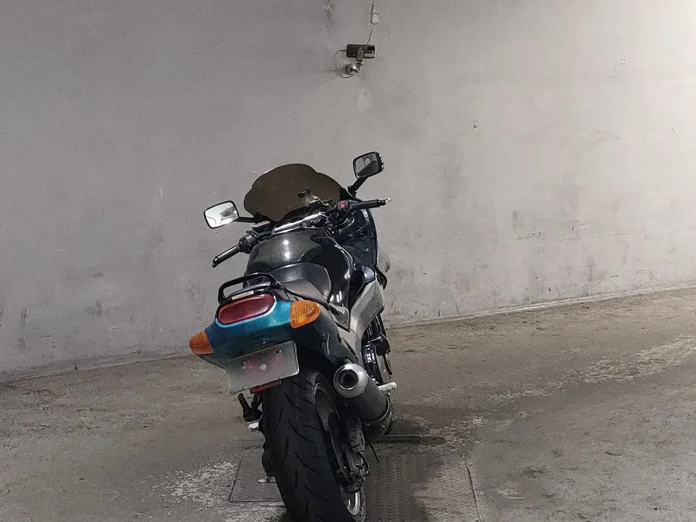 Kawasaki ZZ-R1100 из Японии, фото 4