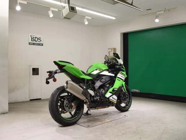 Kawasaki ZX-4R SE из Японии, фото 5