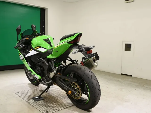 Kawasaki ZX-4R SE из Японии, фото 6