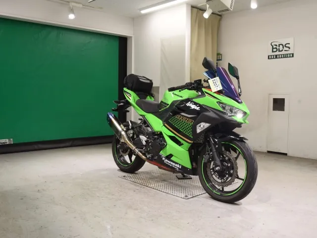 Kawasaki Ninja 400 из Японии, фото 3