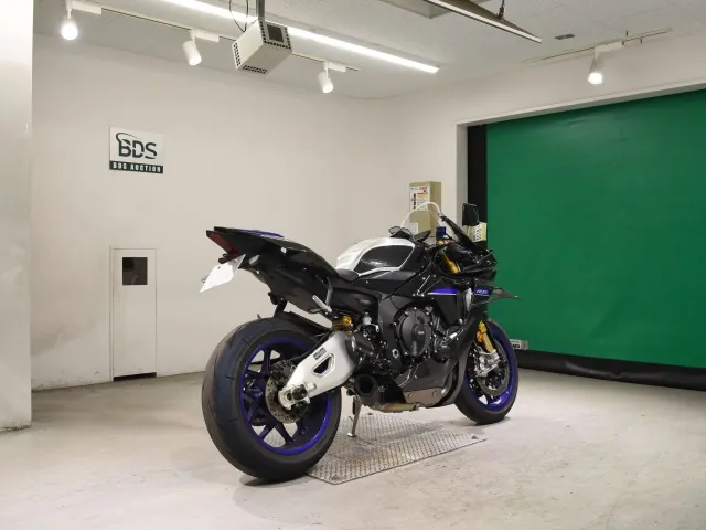 Yamaha YZF-R1M из Японии, фото 5