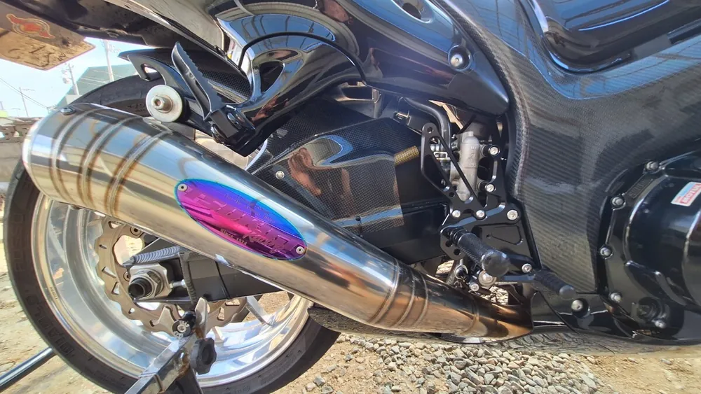 Suzuki GSX1300R из Японии, фото 2