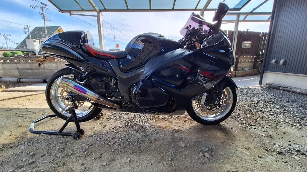 Suzuki GSX1300R из Японии, фото 4