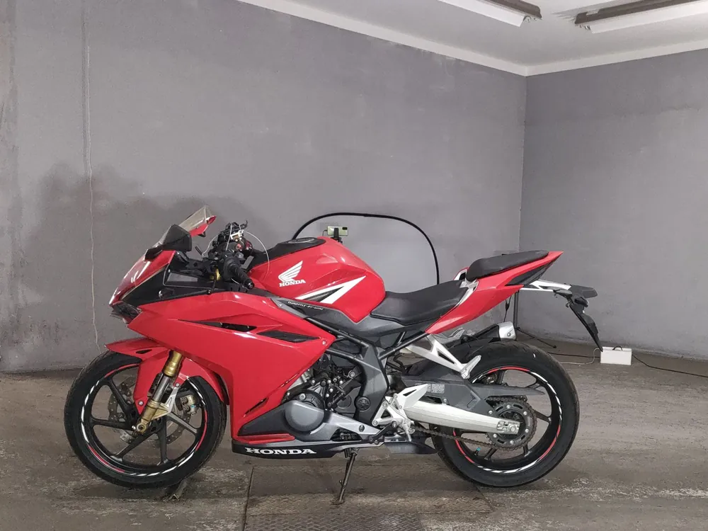 Honda CBR250RR из Японии, фото 2