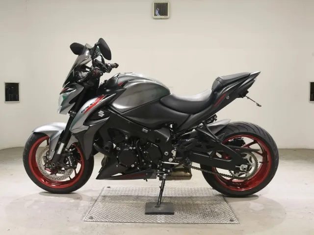 Suzuki GSX-S1000SR из Японии, фото 2