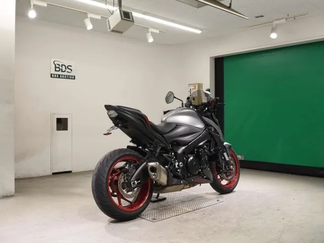 Suzuki GSX-S1000SR из Японии, фото 5