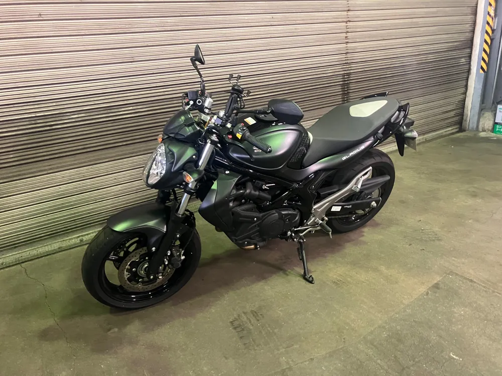 Suzuki Gladius 400 ABS из Японии, фото 5