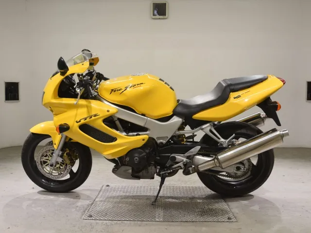 Honda VTR1000F из Японии, фото 2