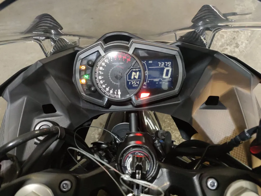 Kawasaki Ninja 400 из Японии, фото 5