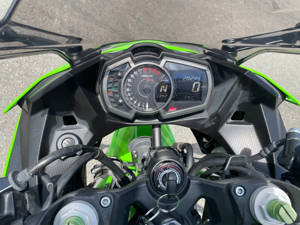 Kawasaki Ninja 400 из Японии, фото 2